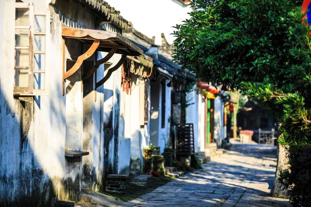 男生复读两年有必要吗？游戏画面